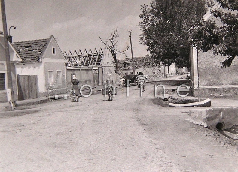 Landegg_Hauptstrasse_1944.jpg